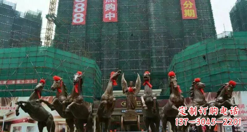 信阳阿波罗浪漫马群铜雕
