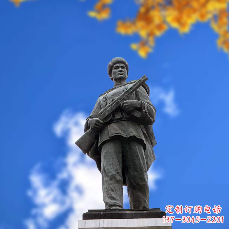 信阳中国著名抗战英雄人物邱少云石雕塑像