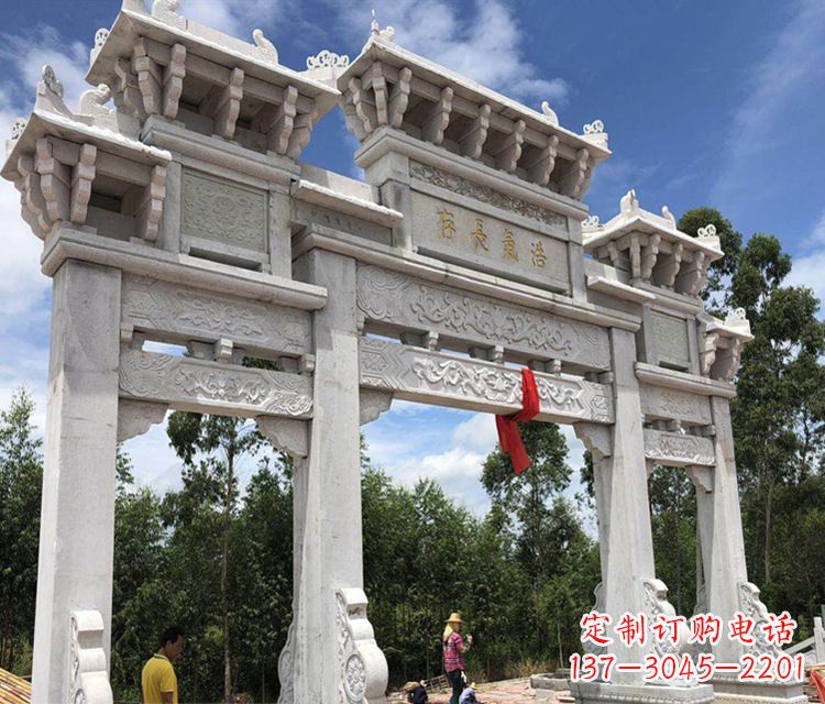 信阳八脚牌坊石雕