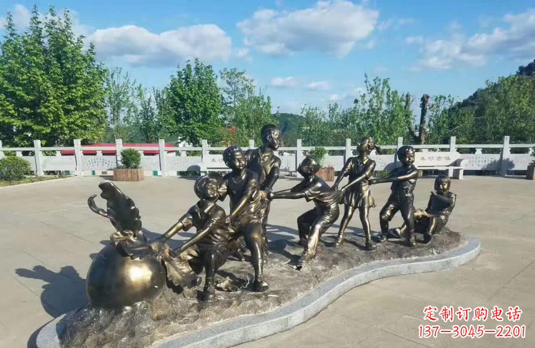 信阳拔萝卜人物铜雕112