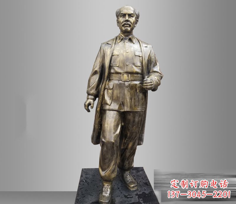 信阳白求恩纪念铜雕