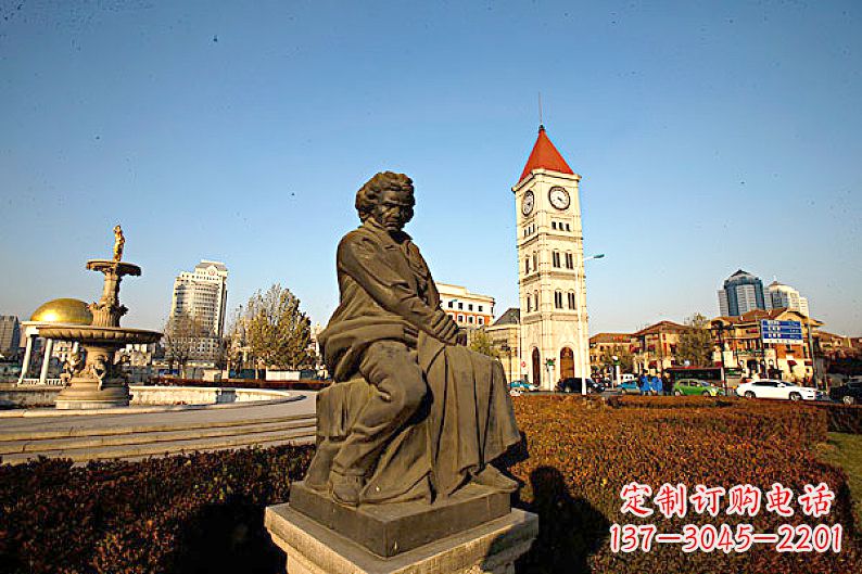 信阳贝多芬头像雕塑赞美音乐大师的艺术之作