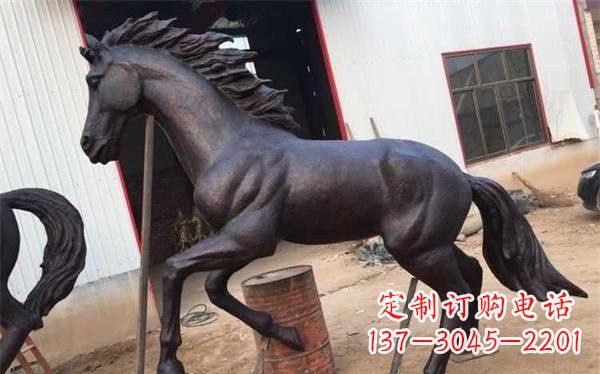 信阳奔马铜雕222