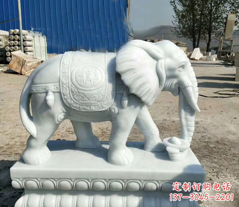 信阳大象汉白玉吊坠
