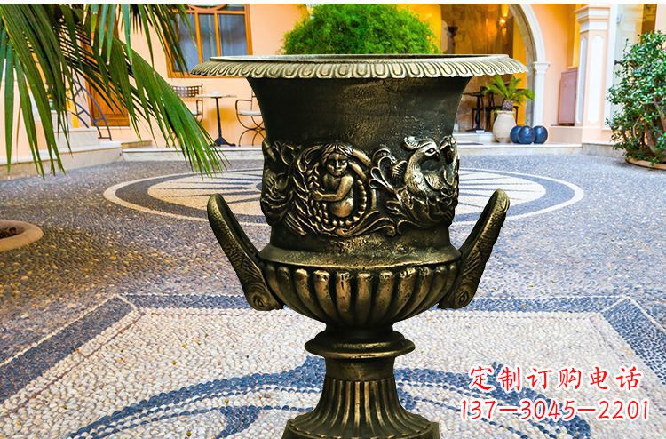 信阳别墅花盆铜雕