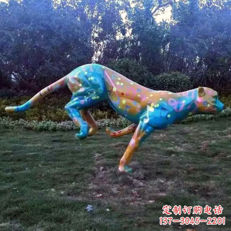 信阳玻璃钢彩绘豹子雕塑艺术精美动物摆件
