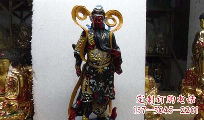 信阳关公玻璃钢彩绘刀
