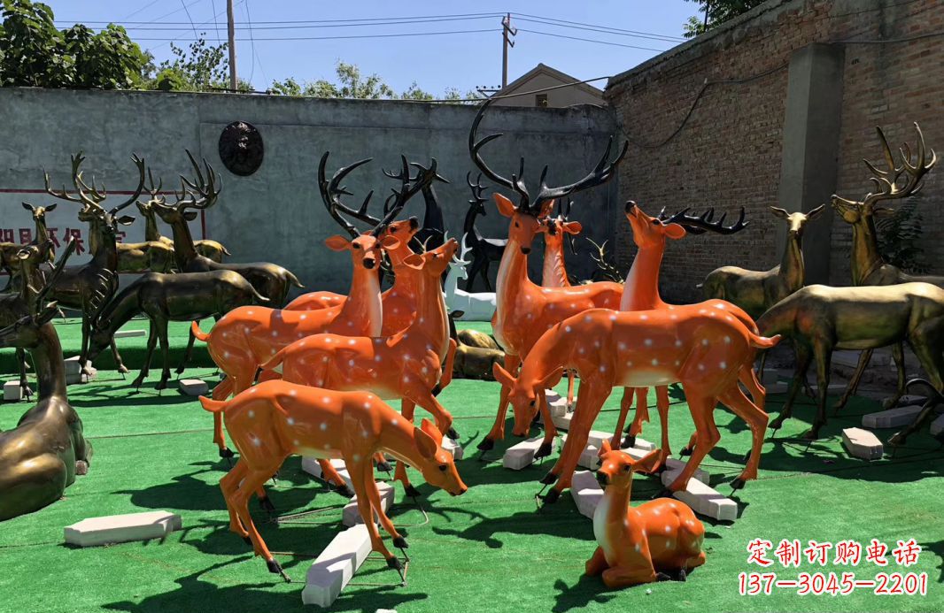 信阳玻璃钢雕刻梅花鹿
