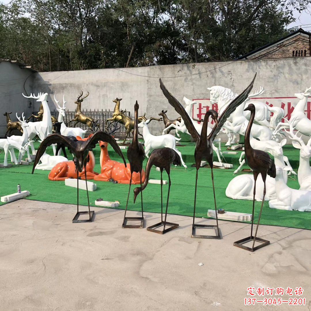 信阳仙鹤玻璃钢雕塑精致美丽的艺术品