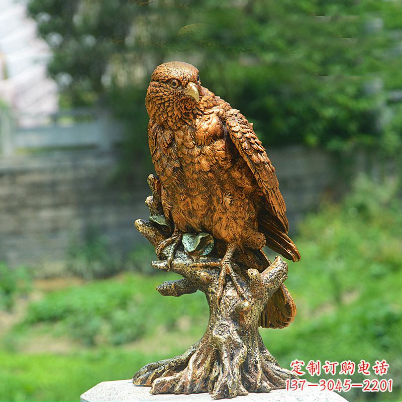 信阳玻璃钢仿铜老鹰雕塑