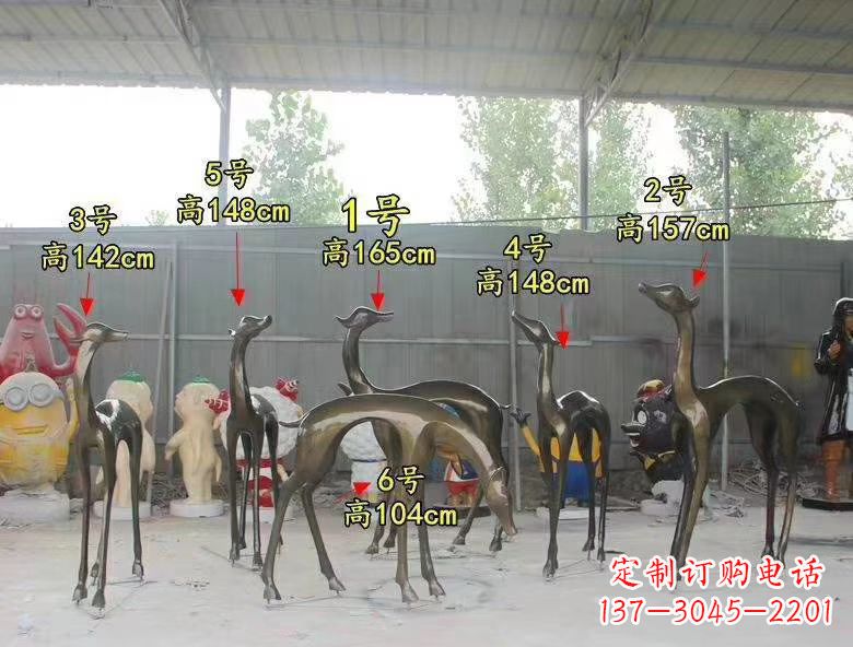 信阳玻璃钢仿铜小鹿雕塑精美绝伦
