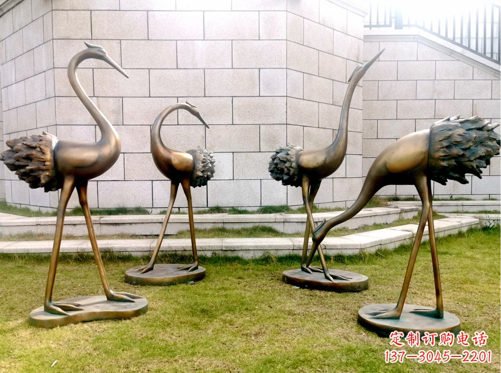 信阳玻璃钢仿铜仙鹤雕塑以自然之美为灵感