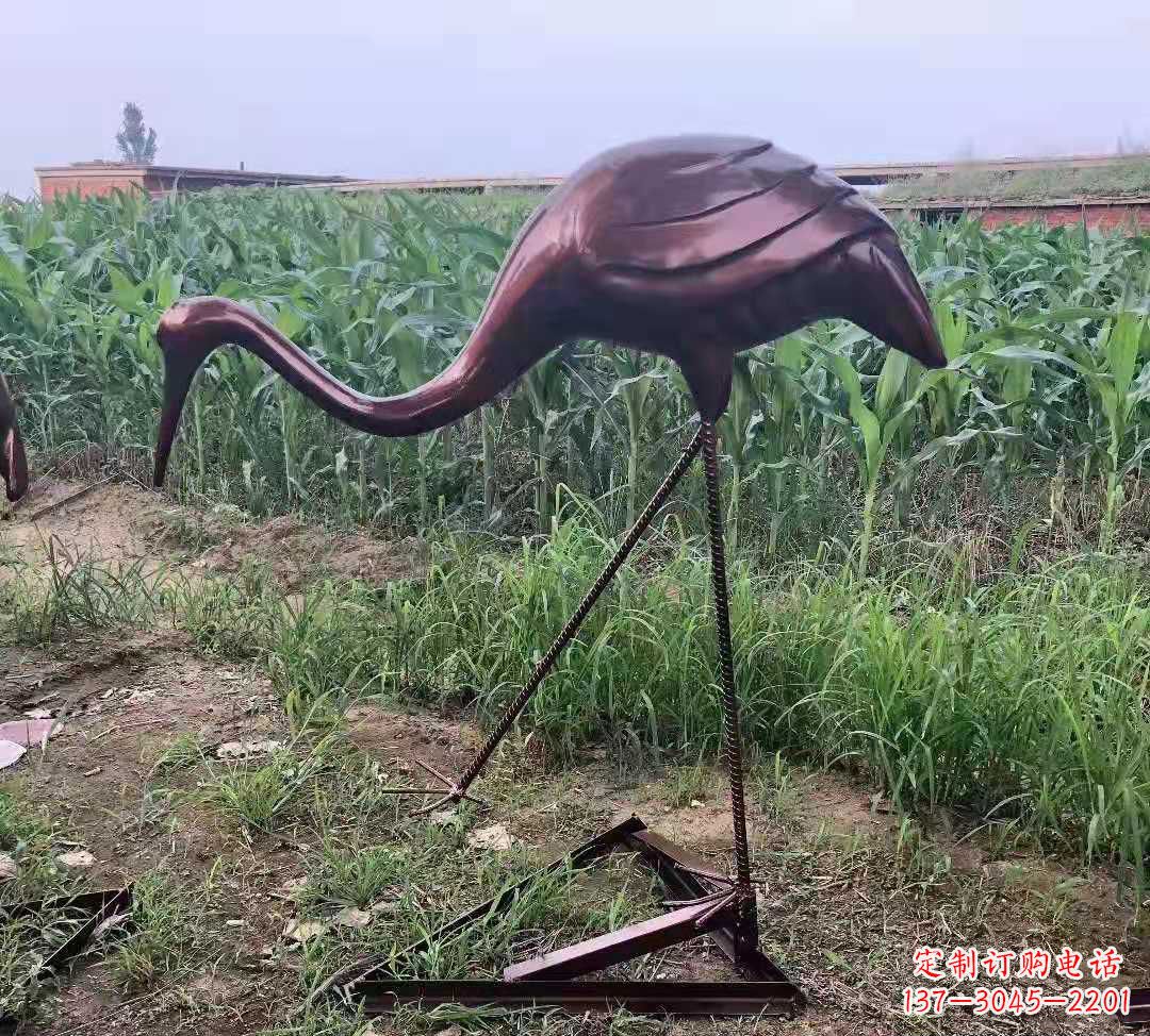 信阳玻璃钢仿铜仙鹤雕塑精美景观装饰
