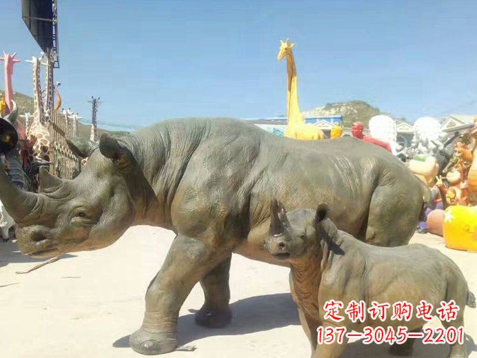 信阳玻璃钢制犀牛雕塑——精美外形、质感出众