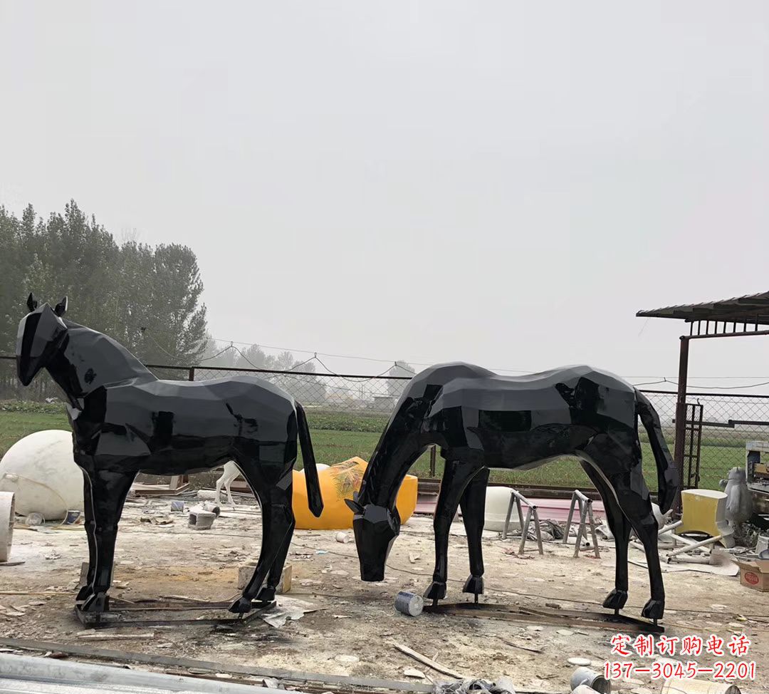 信阳玻璃钢动物雕塑精美绝伦