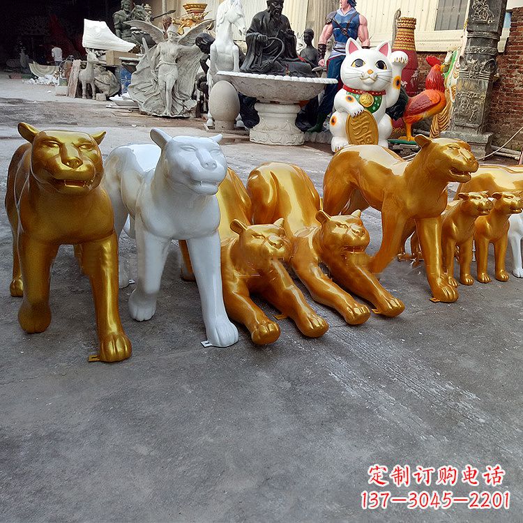 信阳玻璃钢金钱豹雕塑,定制精美动物雕塑摆件