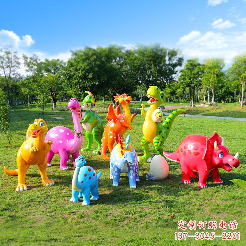 信阳恐龙雕塑精致美观,给公园带来活力