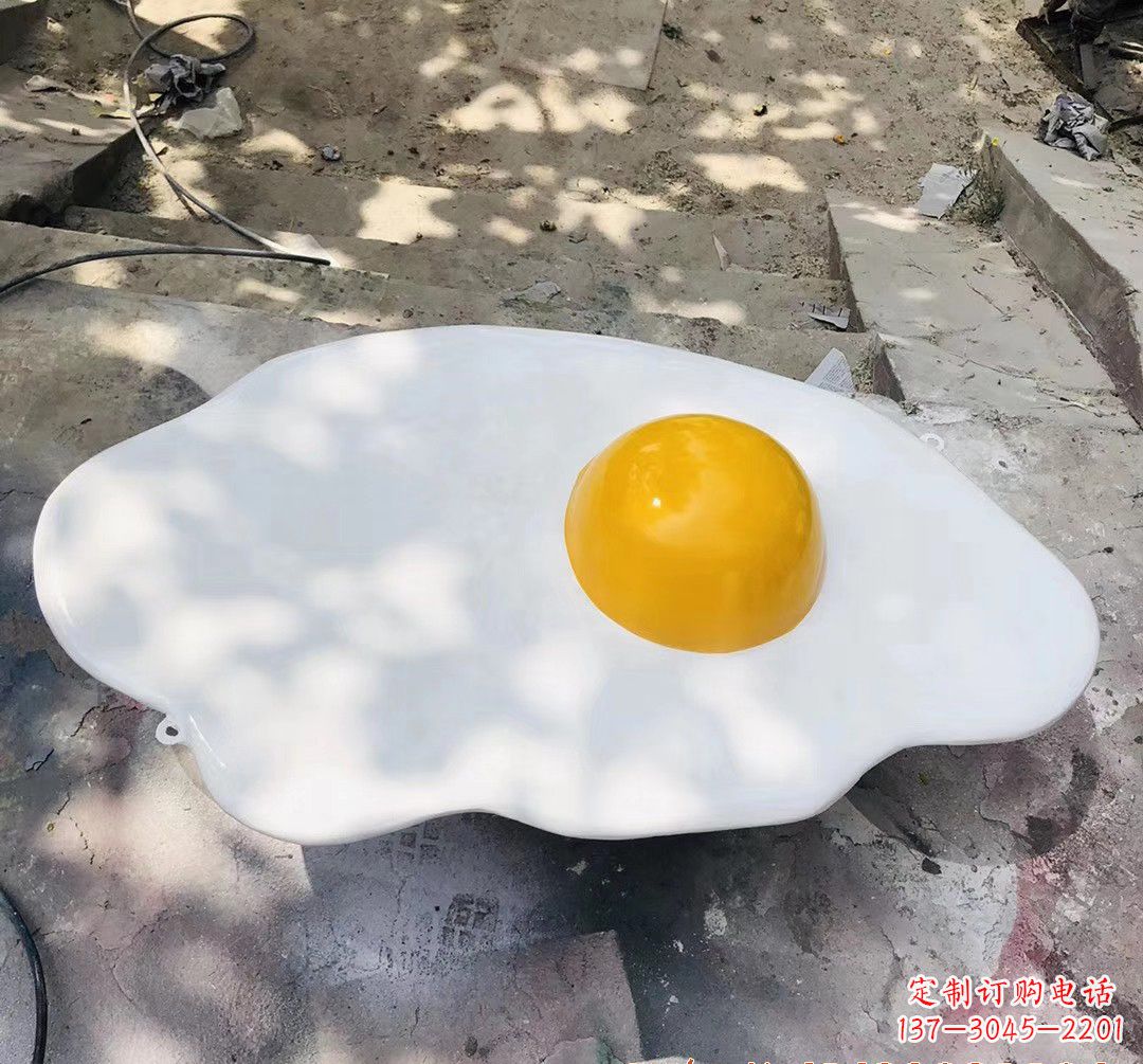 信阳玻璃钢鸡蛋雕塑——精美绝伦