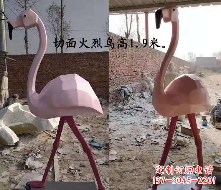信阳玻璃钢仙鹤雕塑——灵动的艺术美学