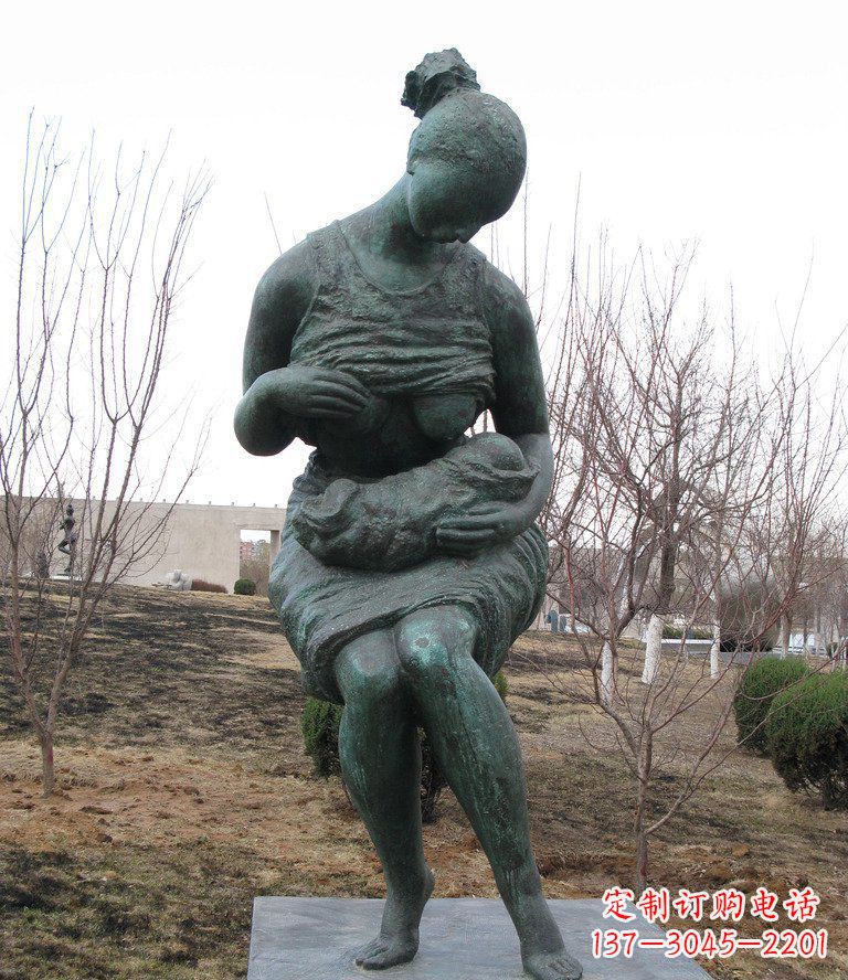 信阳女性雕塑——象征着美丽与力量