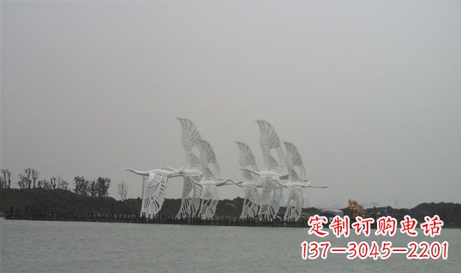 信阳不锈钢白鹭动物雕塑美丽的艺术作品