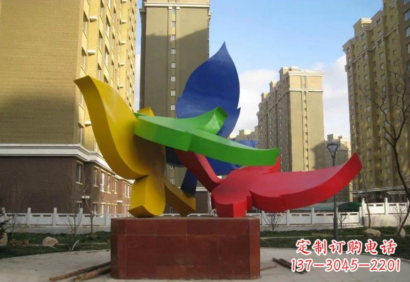 信阳不锈钢彩色树叶雕塑