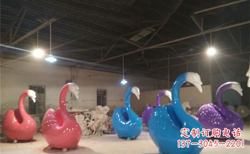 信阳不锈钢彩色天鹅——精美的动物雕塑