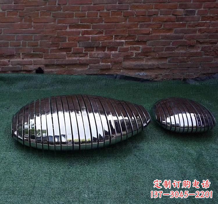 信阳不锈钢城市镜面鹅卵石雕塑