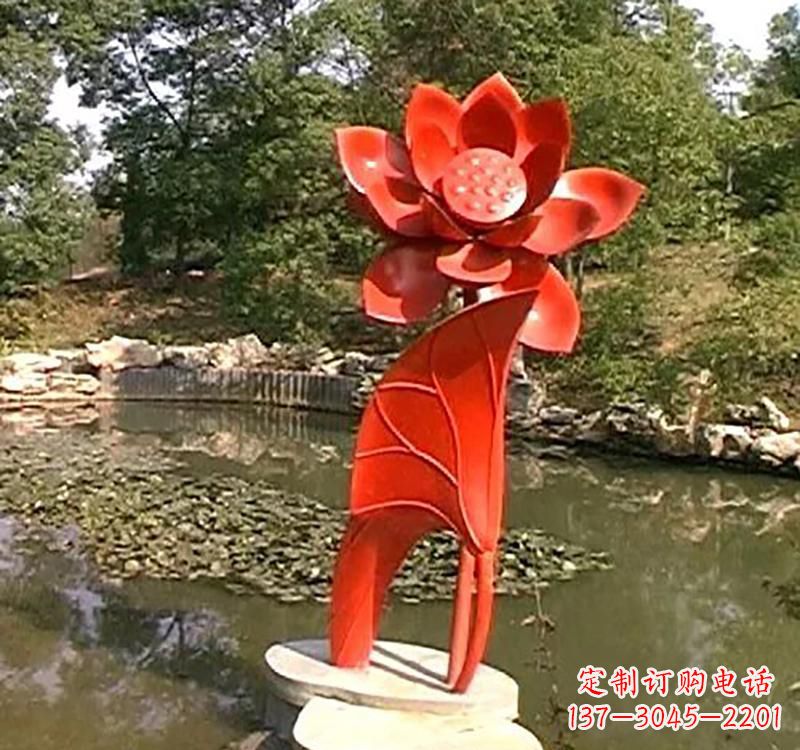 信阳不锈钢荷花雕塑激发城市艺术灵感