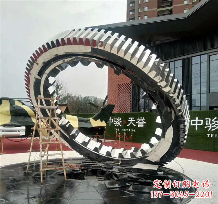 信阳不锈钢齿轮雕塑