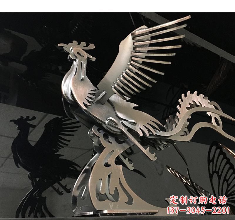 信阳不锈钢凤凰雕塑精美的艺术品