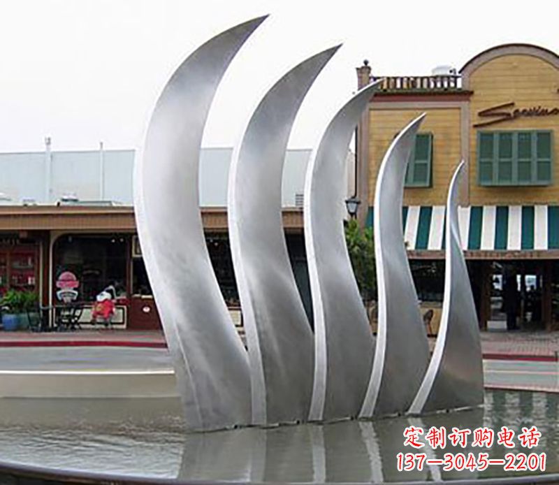 信阳不锈钢翅膀雕塑给空中带来力量与美丽