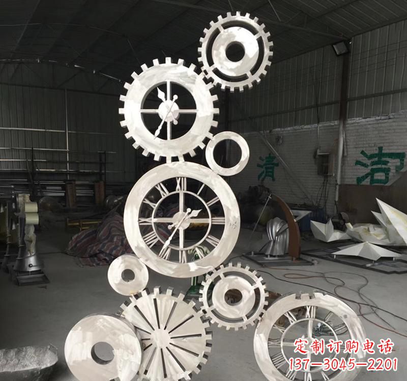 信阳齿轮雕塑精致细腻的艺术品