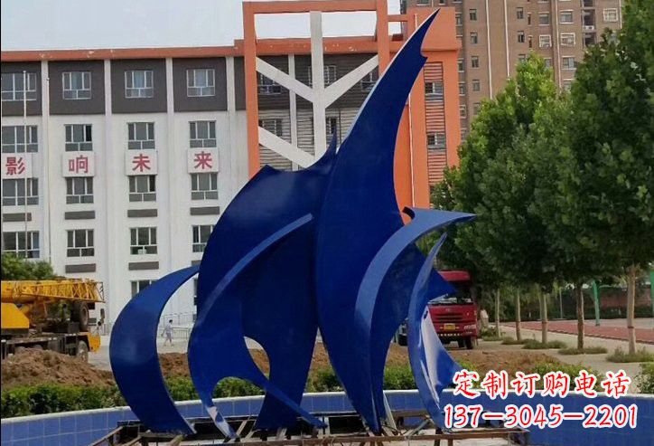 信阳不锈钢船帆雕塑象征着自由和希望