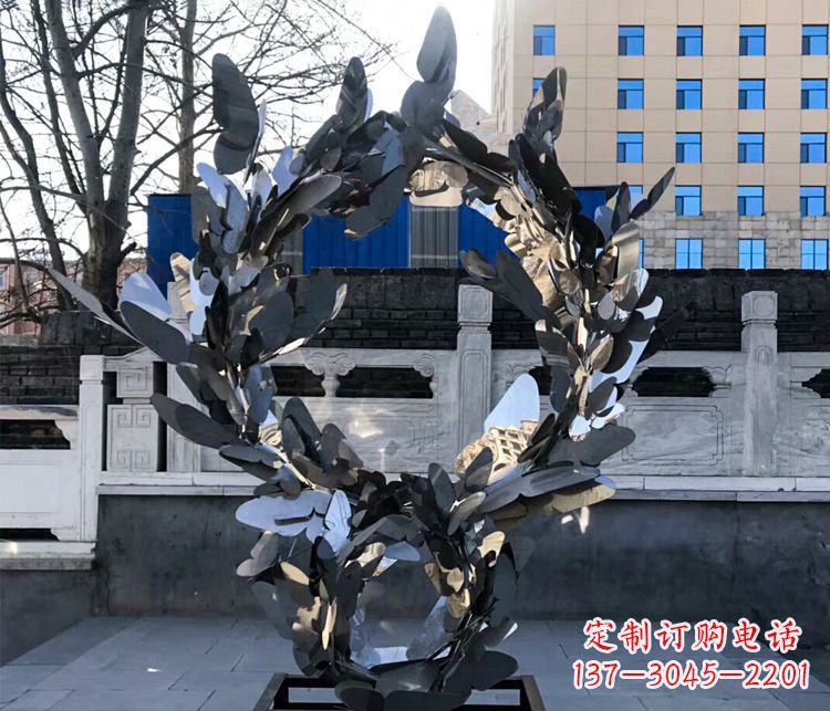 信阳不锈钢蝴蝶花环景观雕塑