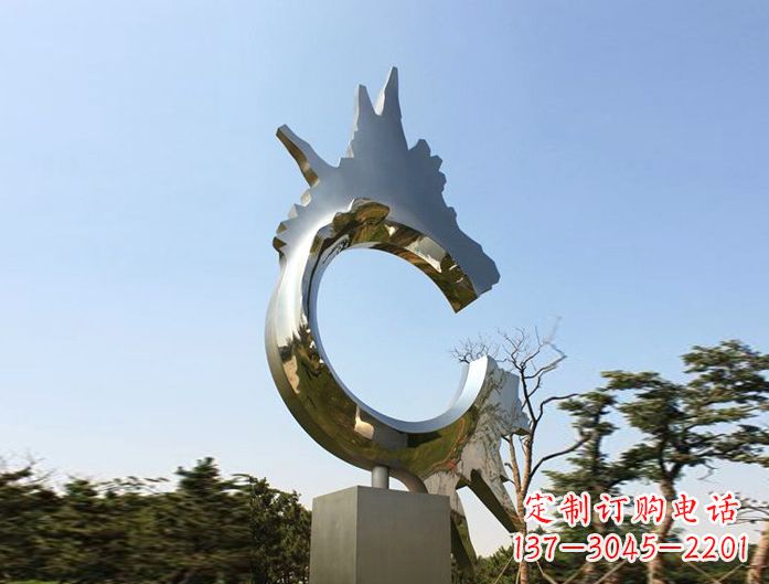 信阳不锈钢抽象龙头雕塑