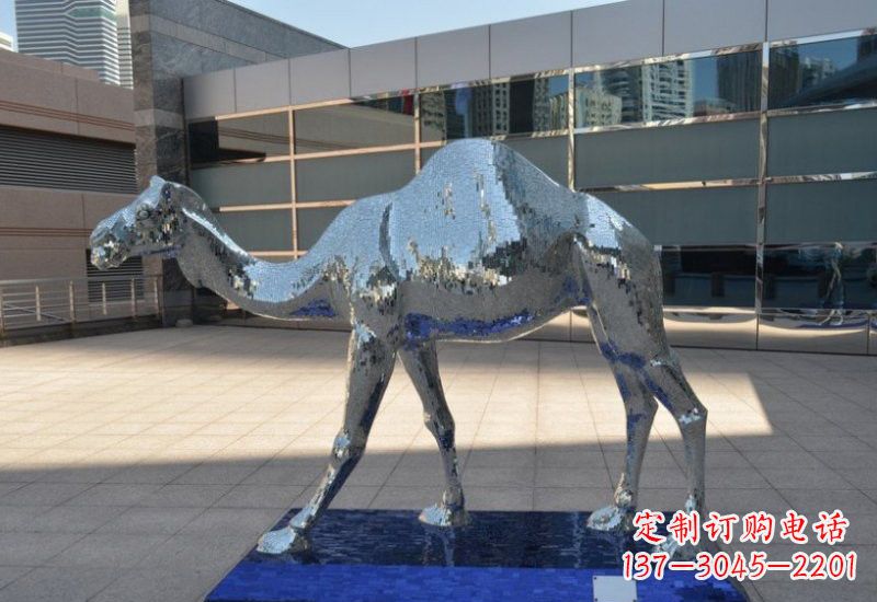 信阳不锈钢骆驼雕塑