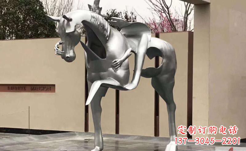 信阳不锈钢骑马雕塑精美外形与经久耐用