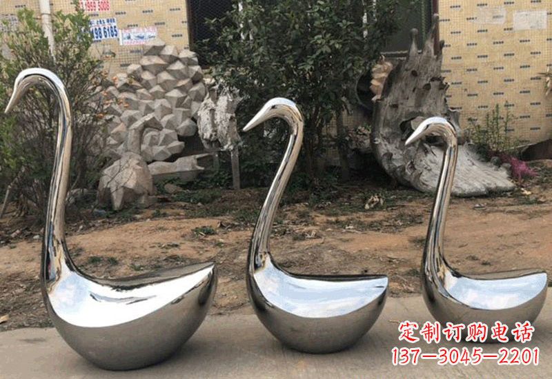 信阳不锈钢制作的天鹅雕塑