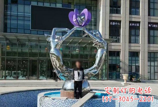 信阳不锈钢抽象女孩雕塑