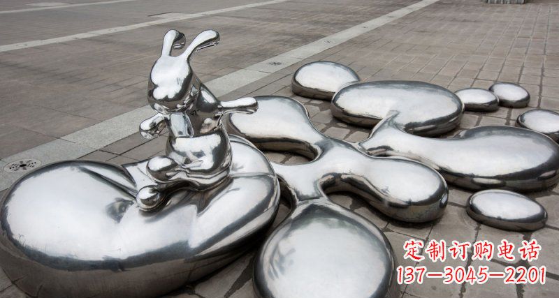 信阳不锈钢兔子雕塑——精美的水滴广场装饰