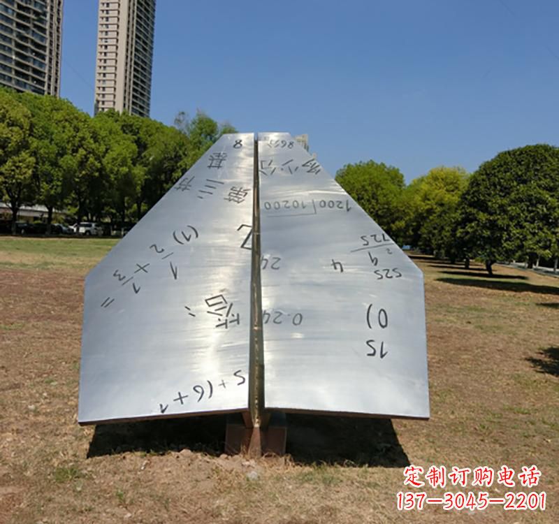 信阳不锈钢飞机雕塑传承艺术与科技的完美结合