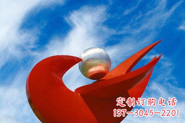 信阳“和平鸽”用不锈钢大型雕塑抒发爱与和平