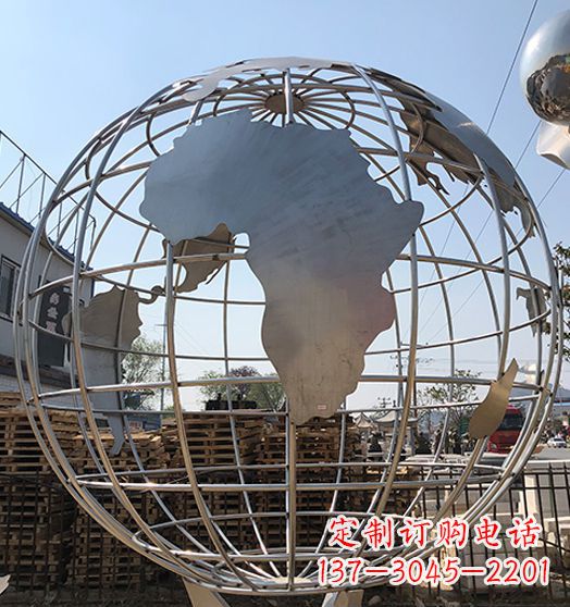 信阳不锈钢地球仪雕塑精美的艺术作品