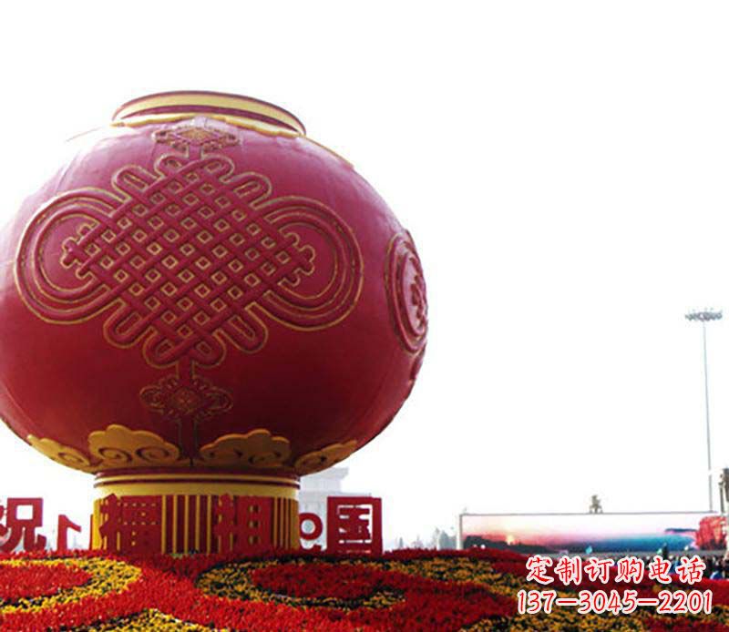 信阳不锈钢灯笼雕塑精致与美感的完美结合