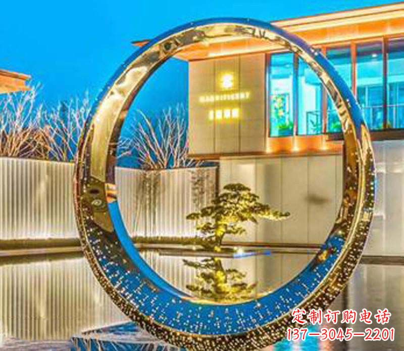 信阳精美不锈钢灯饰圆环雕塑