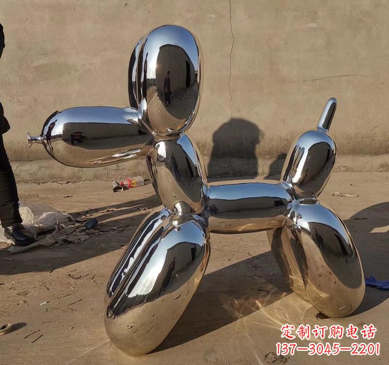 信阳精美不锈钢动物雕塑