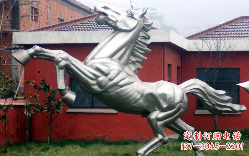 信阳不锈钢奔马雕塑令人叹为观止的艺术杰作