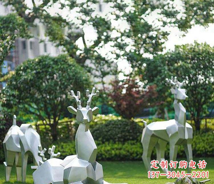 信阳不锈钢动物鹿雕塑艺术与自然的完美结合