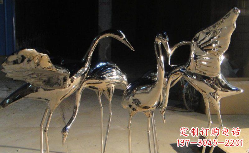 信阳仙鹤雕塑不锈钢锻造的精美艺术